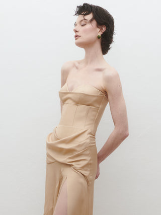 Kalista Set In Honey Beige